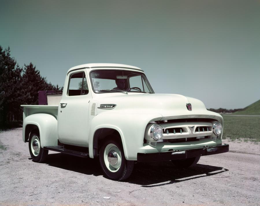  Ford F-100 Pickup (83) 1953 года  (фото 7 из 10)